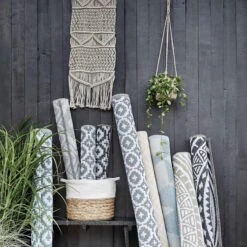 In- & Outdoor-Teppich Mosaik L 180 X B 118cm COLOUR CLASH In Salbei -Heimtextilien Geschäft butlers in and outdoor teppich mosaik l 180 x b 118cm colour clash in salbei 6