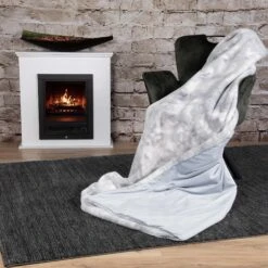 Batik Wohndecke RUMBA In Farbe Silver (hellgrau) -Heimtextilien Geschäft gmd living batik wohndecke rumba in farbe silver hellgrau 2