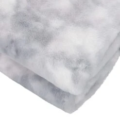 Batik Wohndecke RUMBA In Farbe Silver (hellgrau) -Heimtextilien Geschäft gmd living batik wohndecke rumba in farbe silver hellgrau 3