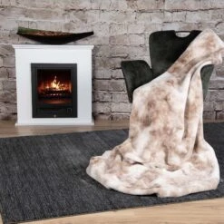 Batik Wohndecke RUMBA In Farbe Taupe (graubraun) 9 Batik Wohndecke RUMBA In Farbe Taupe (graubraun) -Heimtextilien Geschäft gmd living batik wohndecke rumba in farbe taupe graubraun 1