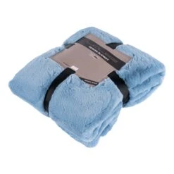 Wohndecke In Felloptik HEAVEN In Hellblau -Heimtextilien Geschäft gmd living wohndecke in felloptik heaven in hellblau 2